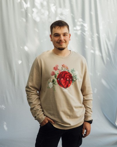 SERCE SŁUGI beżowa bluza z nadrukiem